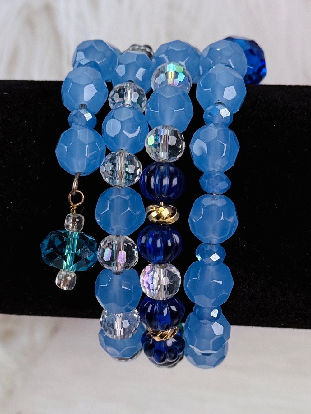 Beautiful adjustable, wrap blue green beaded costume bracelet